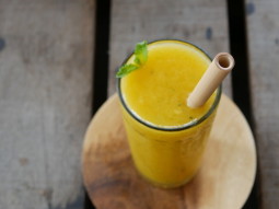 Mango smoothie z ogórkiem