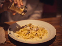 Carbonara z owocami morza
