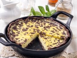 Tarta czekoladowa z masą cytrynową