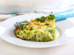 Frittata z groszkiem i cukinią