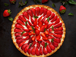 Tarta z truskawkami