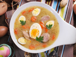 Zupa chrzanowa z warzywami