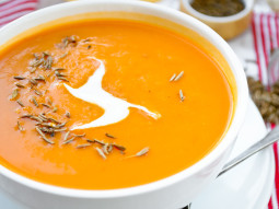Zupa marchewkowo-kminkowa