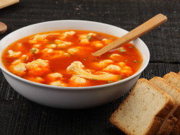 Zupa kalafiorowa z curry