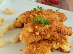 Kotlety drobiowe w orzechowo-migdałowej posypce