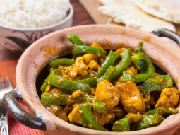 Ostre curry z zieloną papryką