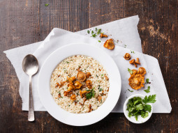 Risotto z kurkami i śmietanką