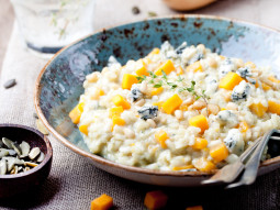 Risotto z niebieskim serem