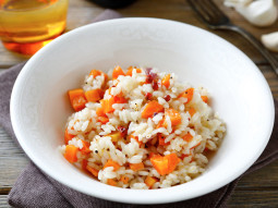 Risotto z marchewką i żurawiną