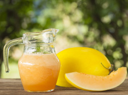 Smoothie melonowo-brzoskwiniowe