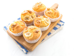 Muffiny bananowe z orzechami