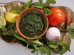 Chutney miętowy czyli indyjski sos Hari