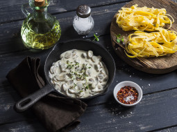 Sos pieczarkowo-śmietankowy