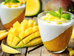 Panna cotta z mango
