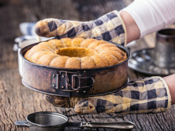 Wielkanocna babka piaskowa