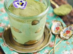 Tiramisu z zieloną herbatą