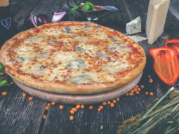 Pizza Quatro