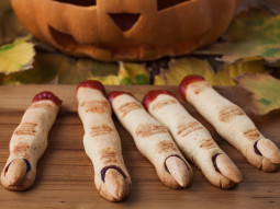 Halloweenowe paluszki wiedźmy
