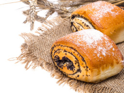 Drożdżówka z makiem