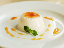 Panna cotta z kaszy orkiszowej