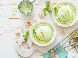 Lody pistacjowe