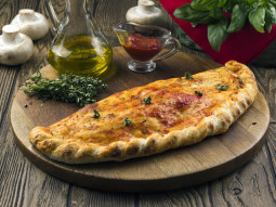 Pizza Calzone
