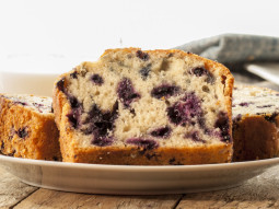 Babka z borówkami