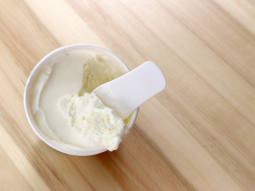 Lody z białej czekolady