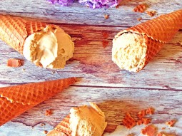 Lody z masła palonego