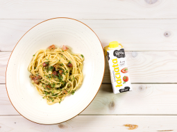 Kremowe spaghetti Carbonara