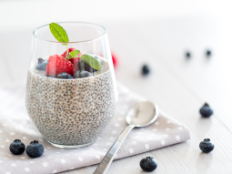 Truskawkowo - miętowy pudding chia