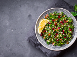 Sałatka Tabbouleh z granatem