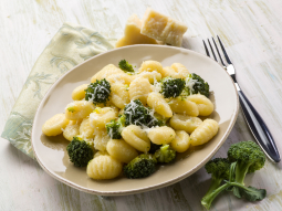 Gnocchi z brokułem