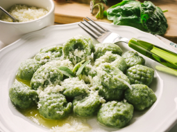 Szpinakowe gnocchi
