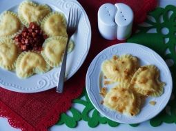 Pierogi z kaszą jaglaną i serem