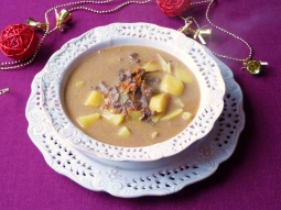 Zupa grzybowa z ziemniakami