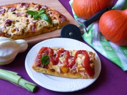 Pizza z dynią i pieczarkami