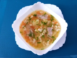 Zupa z zacierkami