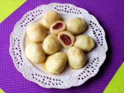 Knedle z kaszą manną