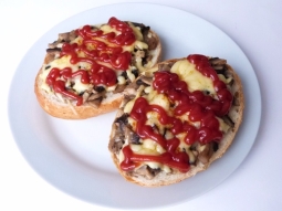 Zapiekanki z pieczarkami