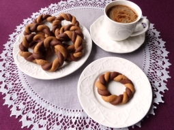 Piernikowe precelki