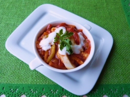 Papryka w sosie pomidorowym