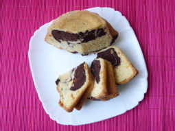 Dwukolorowa babka ze skórką pomarańczową