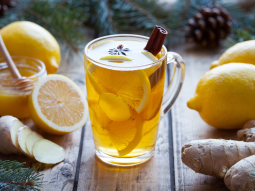 Napar z cytryny, imbiru miodu i rozmarynu