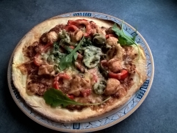Pizza z kurczakiem