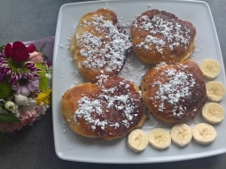 Placuszki bananowe na maślance
