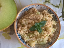 Kuskus z melonem