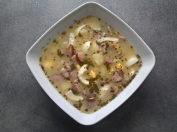 Zalewajka na żeberkach