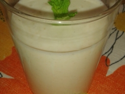 Koktajl bananowy z imbirem