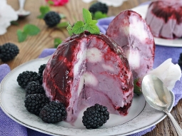 Lody jeżynowo jogurtowe
